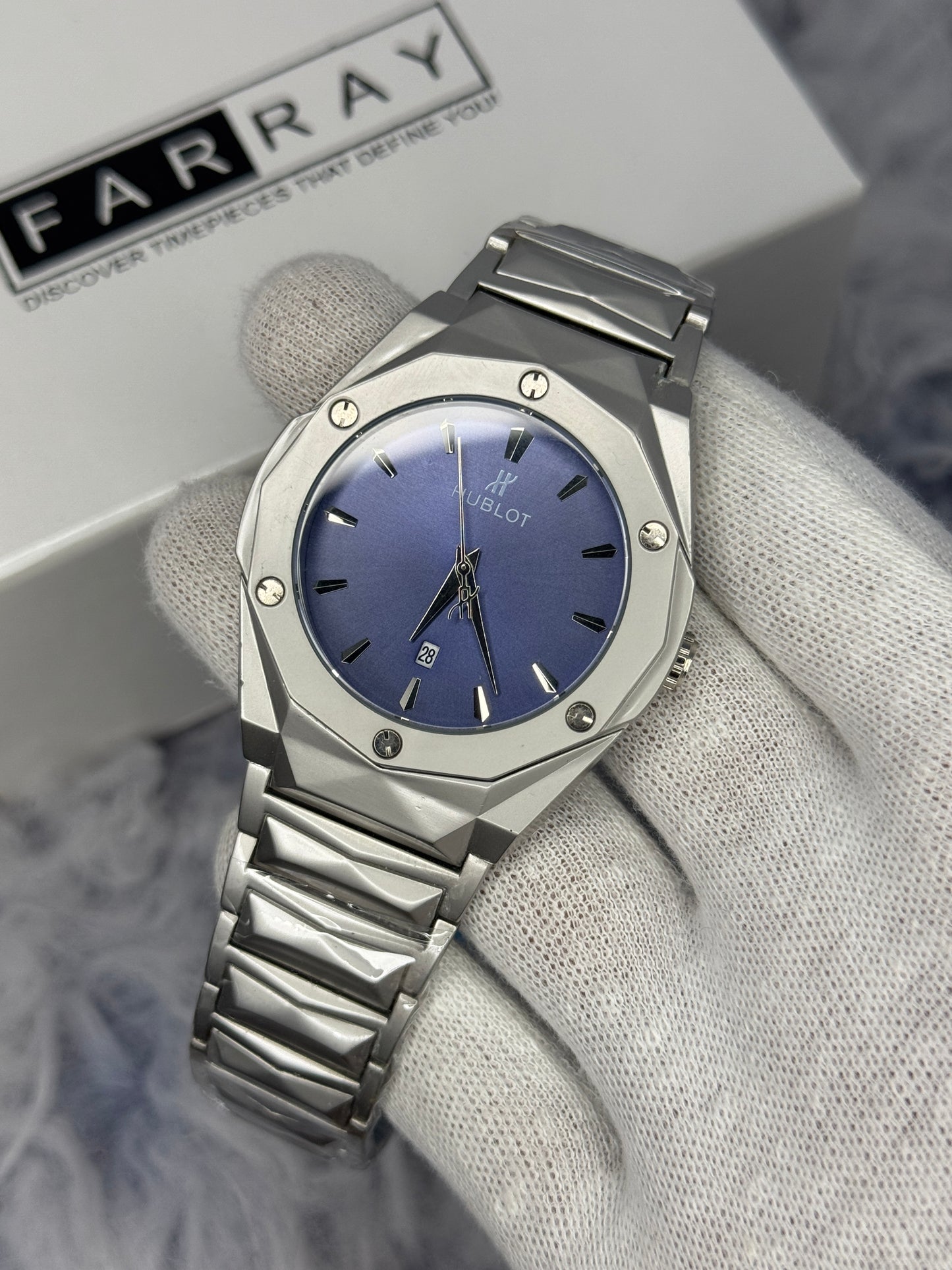 Hublot Diamond Cut Date Watch