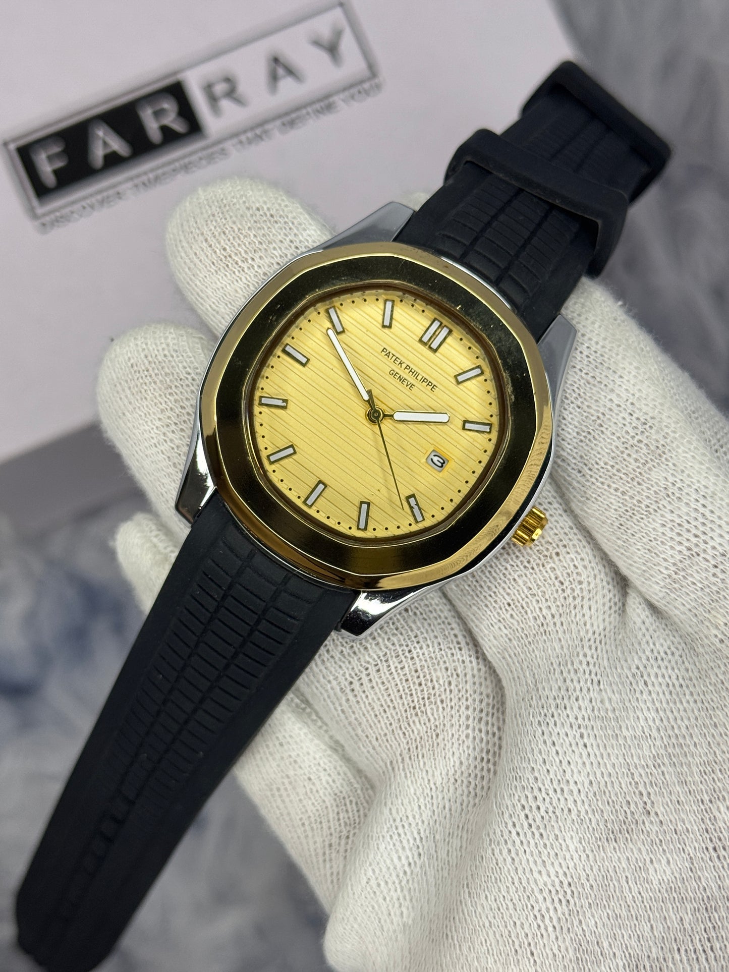 Patek Philippe Aquanaut Date Watch