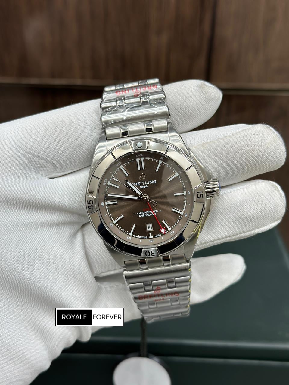 Breitling GMT Chronomat Date Chain Watch