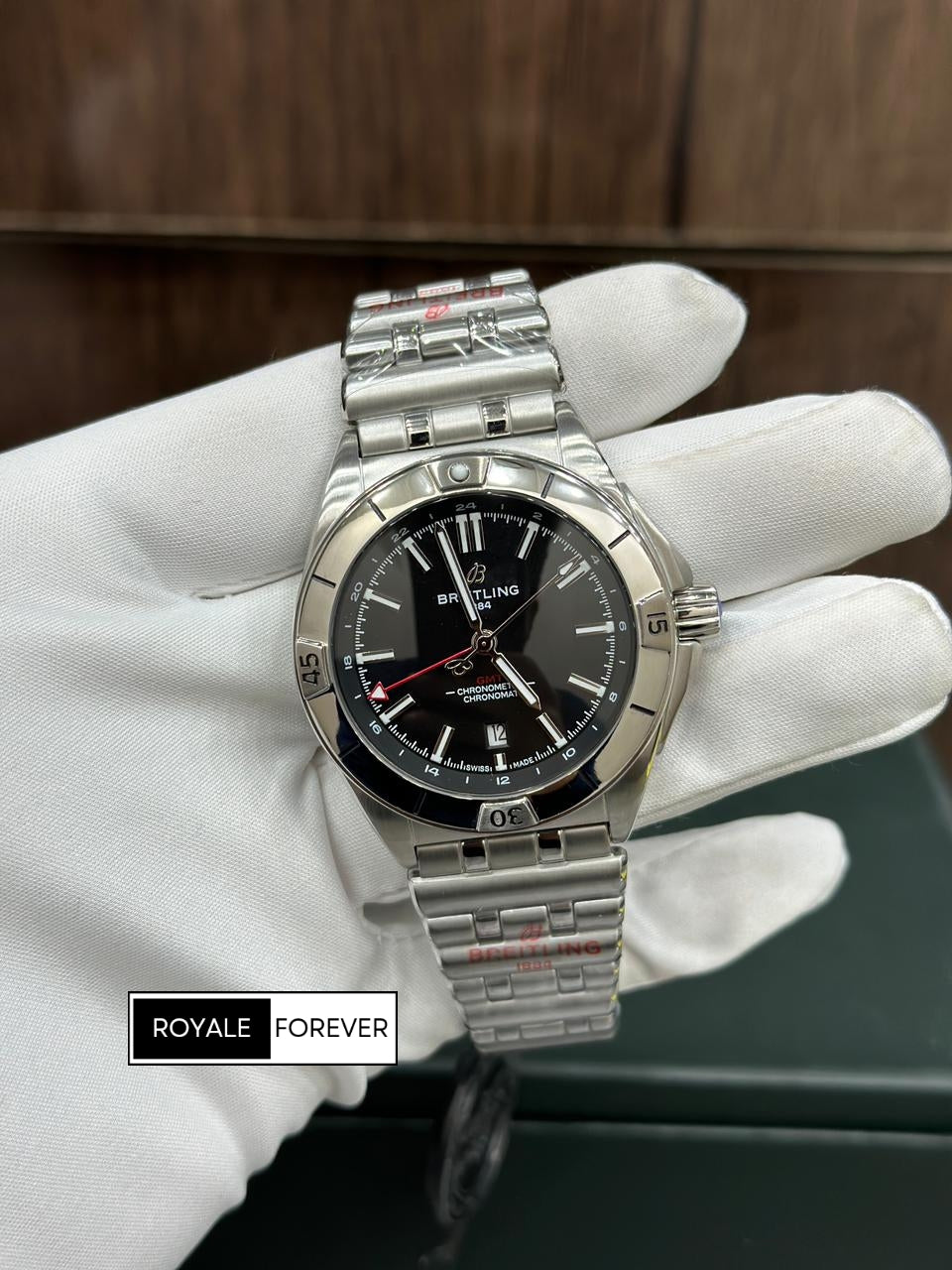 Breitling GMT Chronomat Date Chain Watch