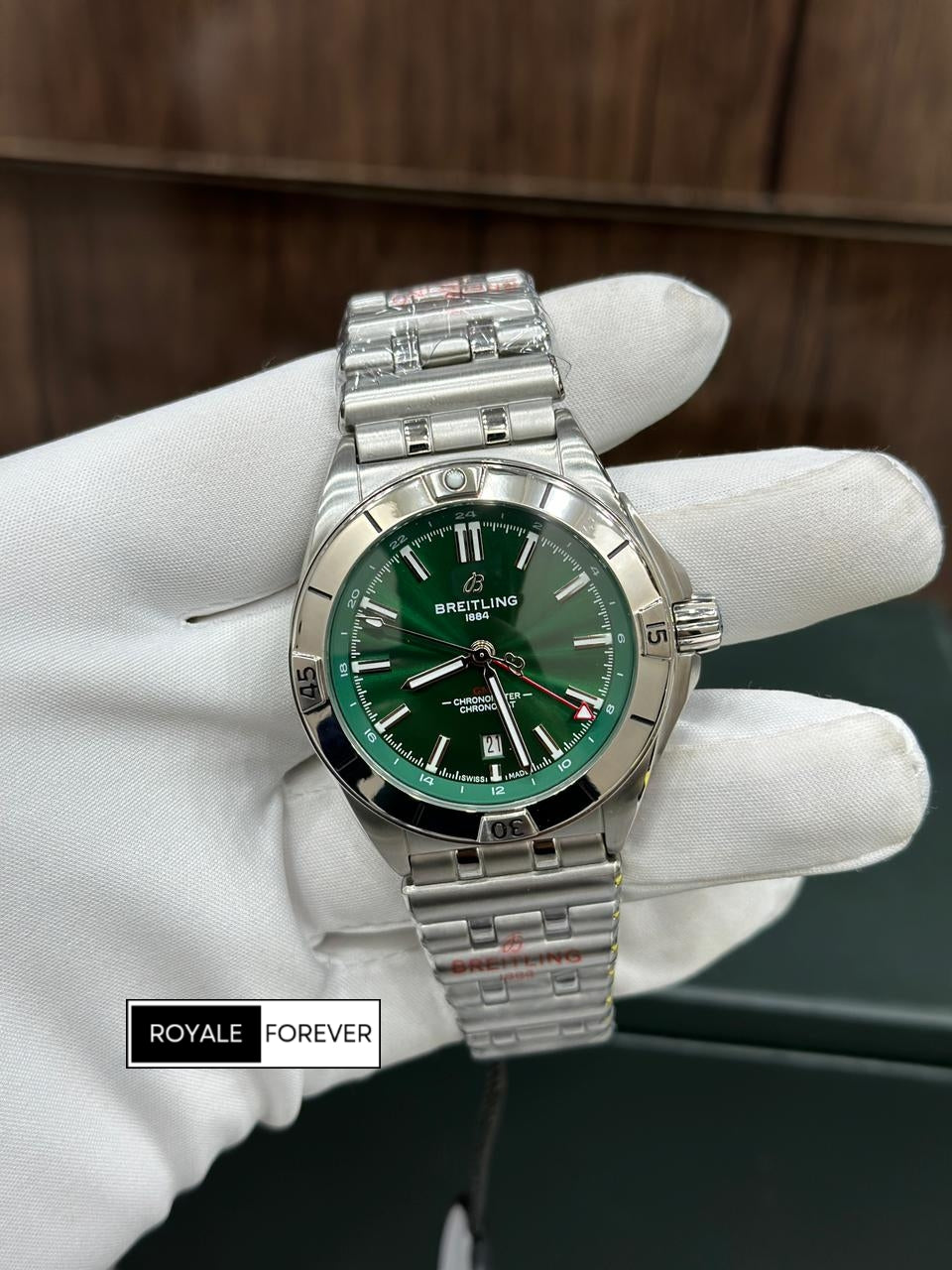 Breitling GMT Chronomat Date Chain Watch
