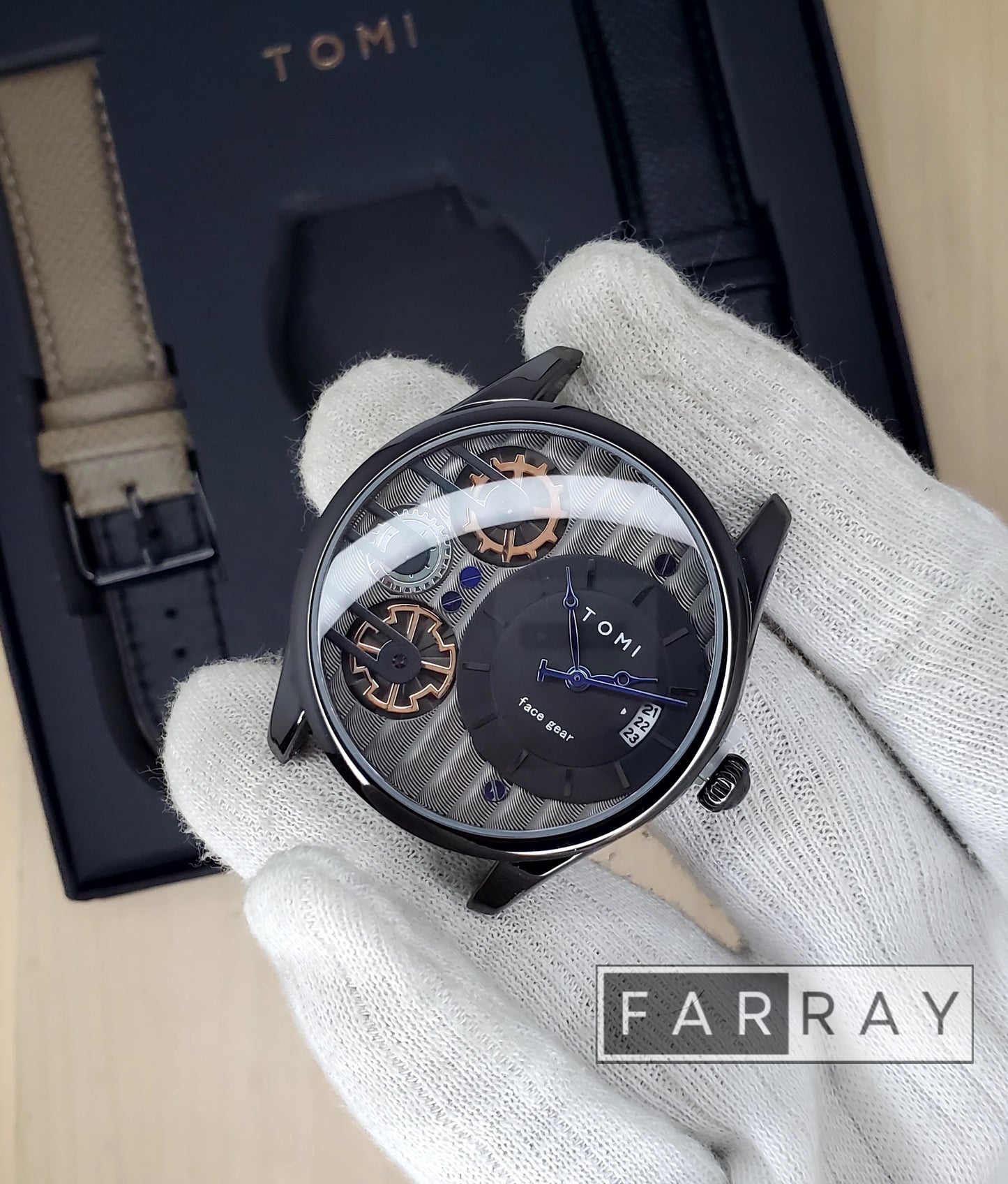 Tomi Face Gear Watch