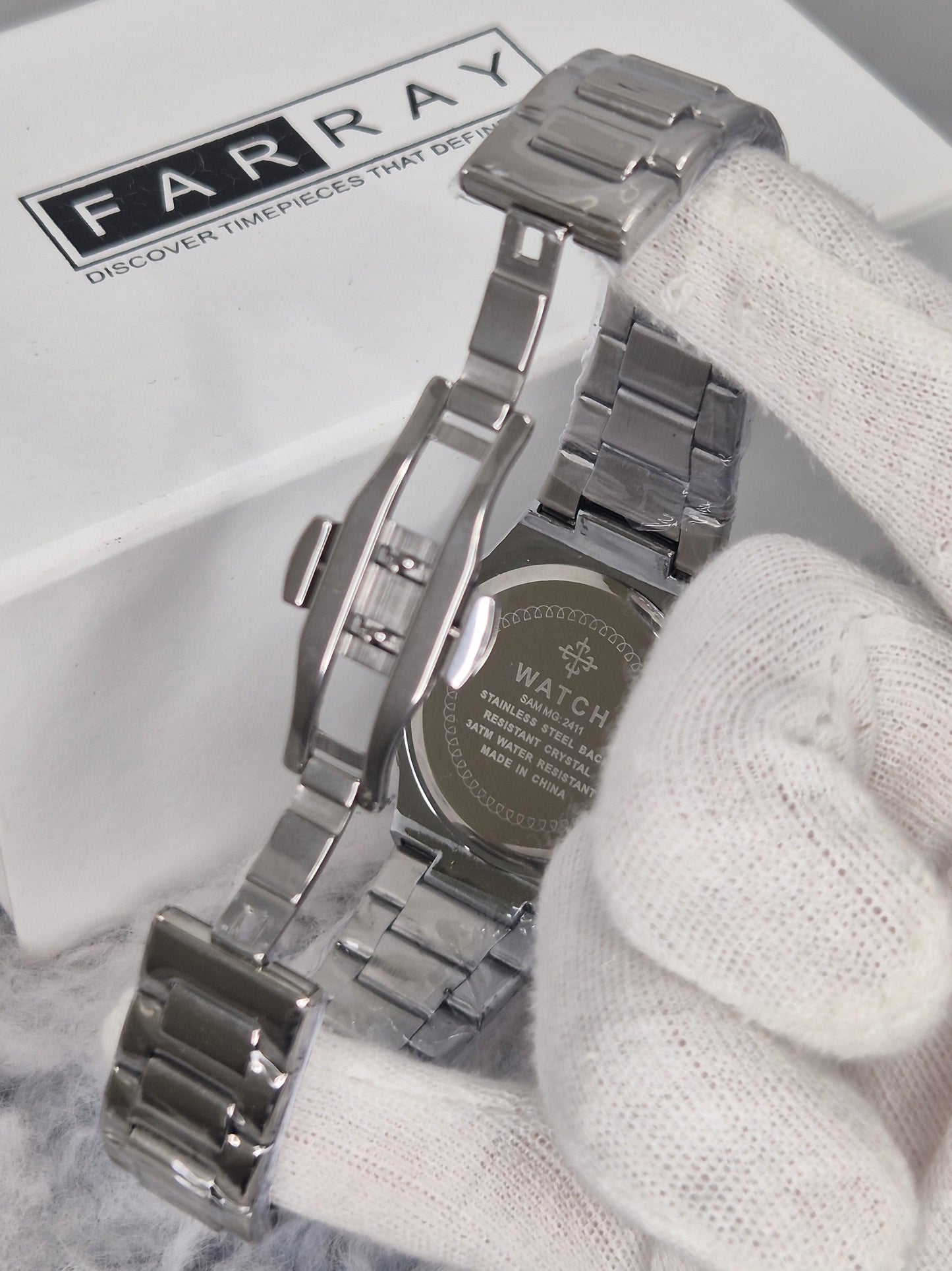 PP Smooth Bezel Date Watch
