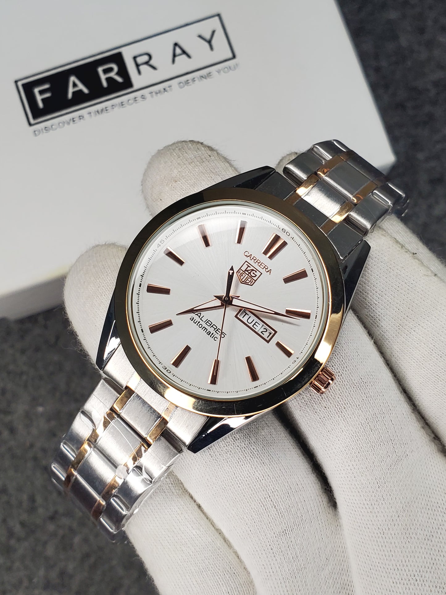 Carrera Calibre 5 Day-Date Chain Watch