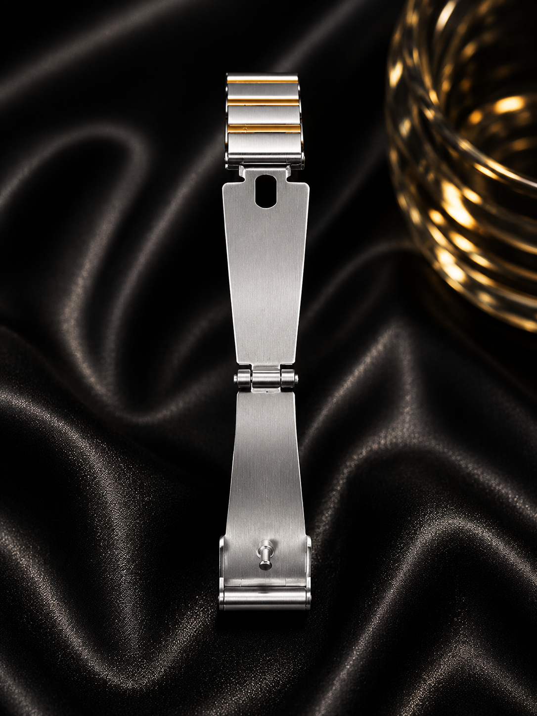 Women Steel Chain Watch