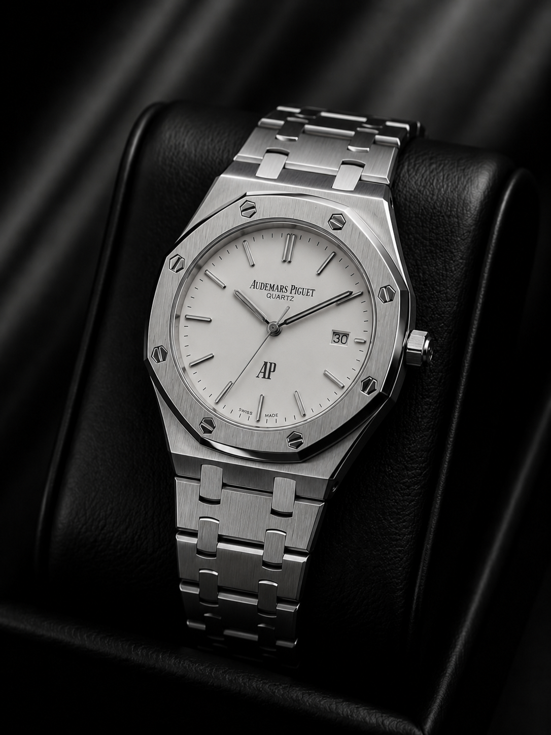 AP- Royal Oak Date Watch