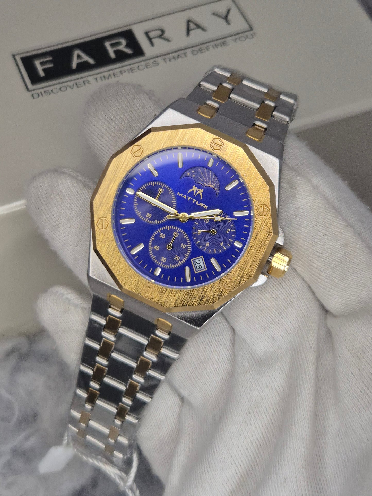 Matturi Chronograph Date Chain Watch