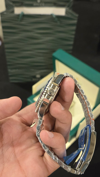 ROLEX -GMT PEPSI