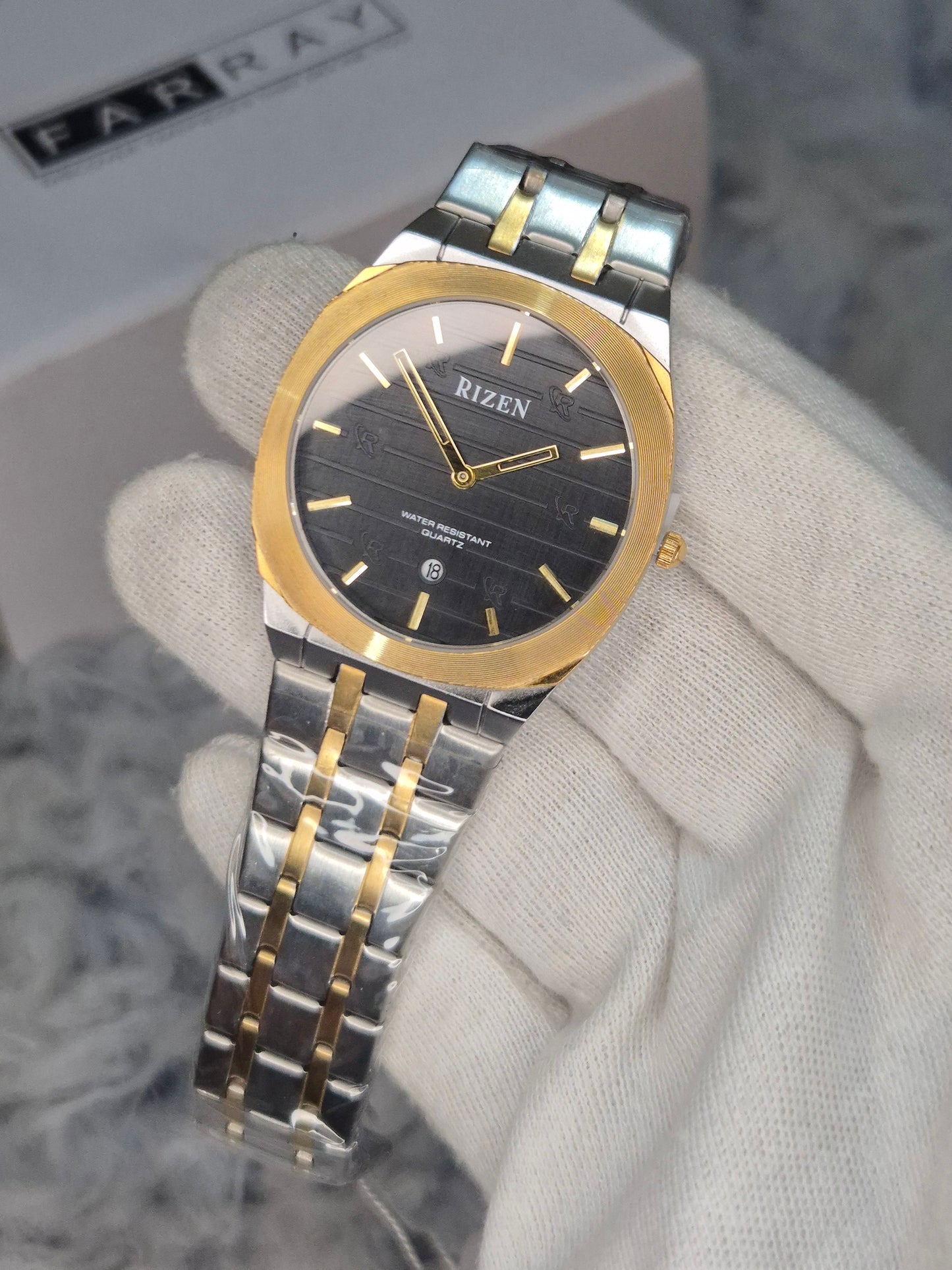 Rizen Sleek Chain Watch