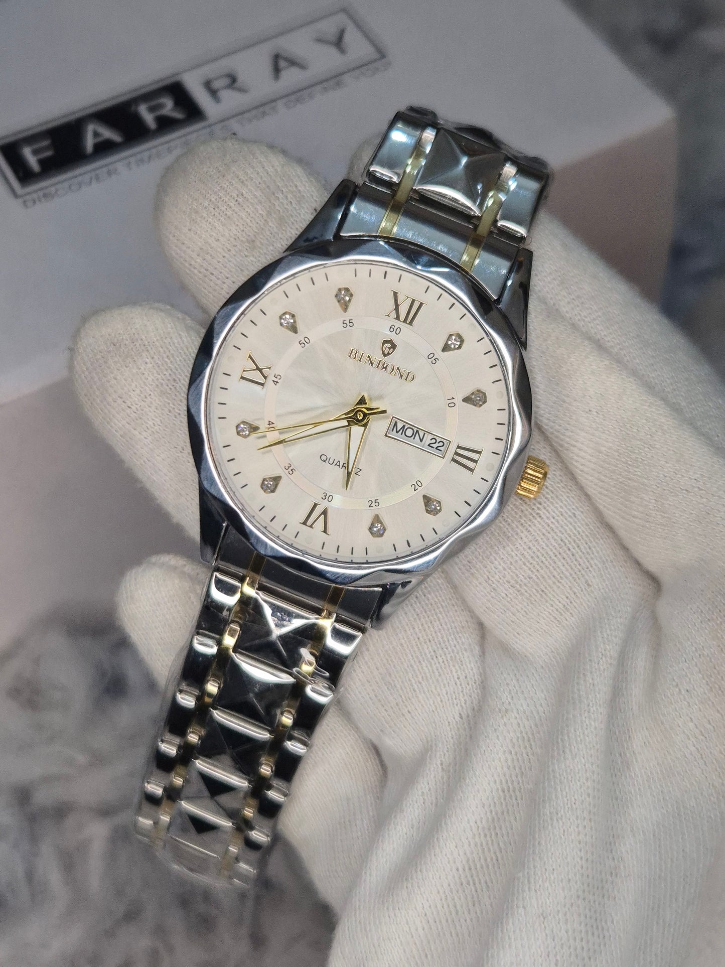 Binbond Diamond Chain Watch