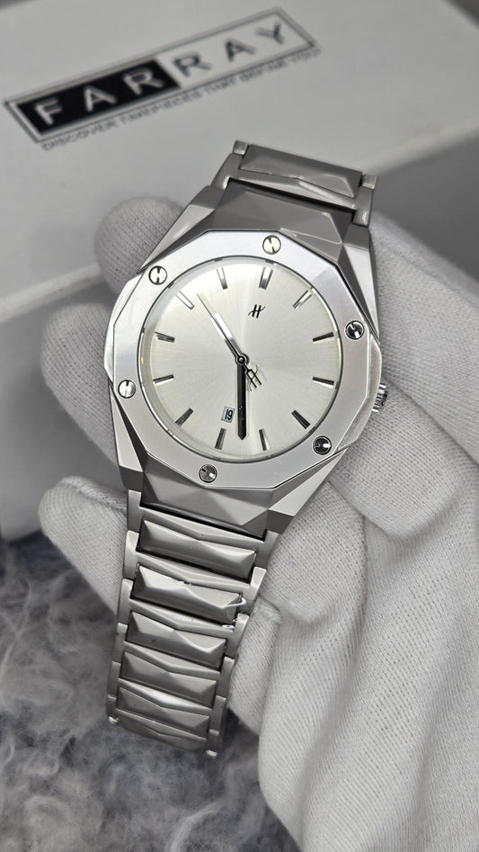 Hublot Diamond Cut Date Watch