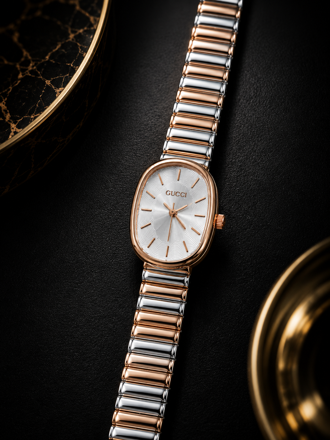 GUCCI - WOMEN CHAIN WATCH