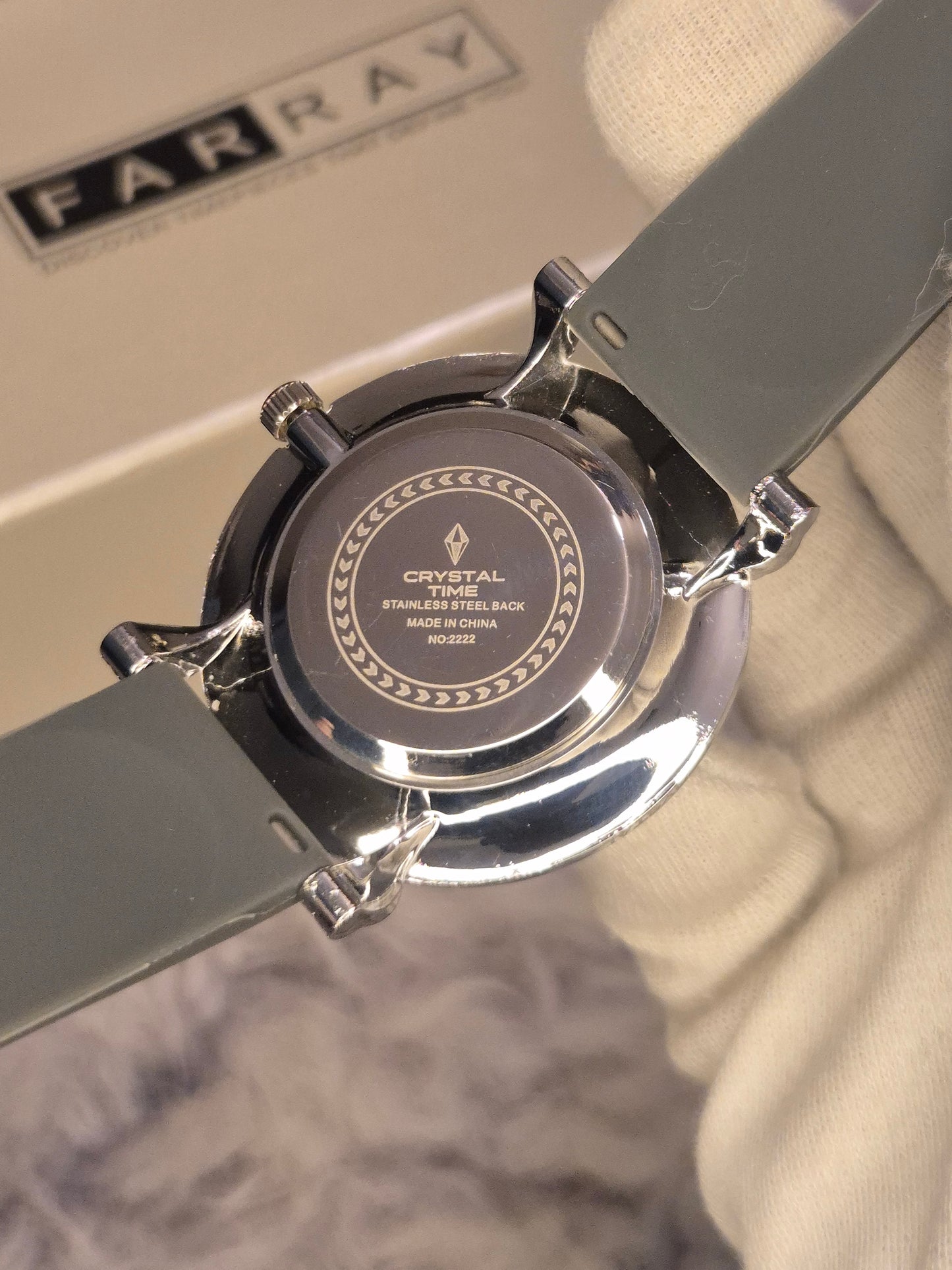 CRYSTAL - Slim Design Watch