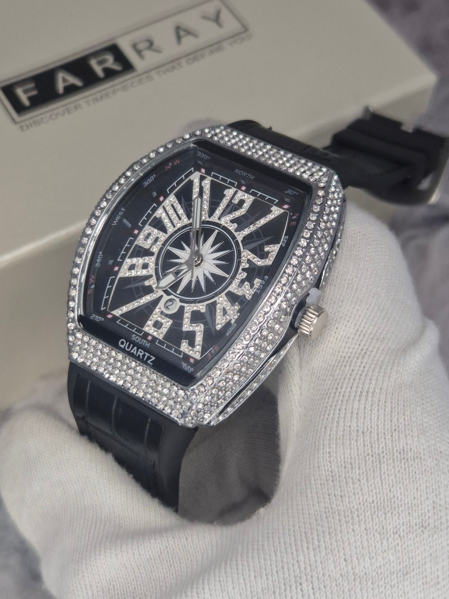 FRANCK MULLER - Iced Vanguard Strap Watch