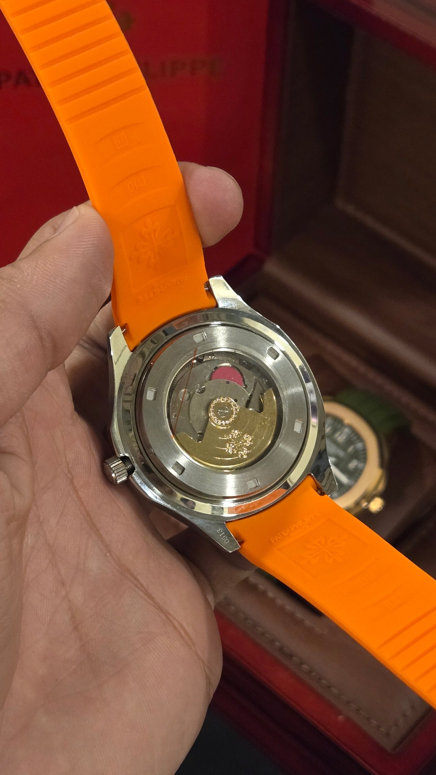 PATEK PHILIPPE -AQUANAUT DOR