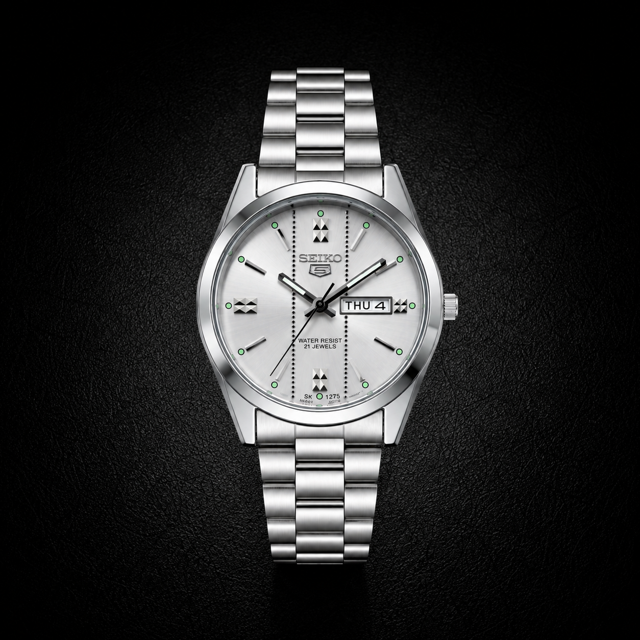 SEIKO 5 - DAY DATE WATCH