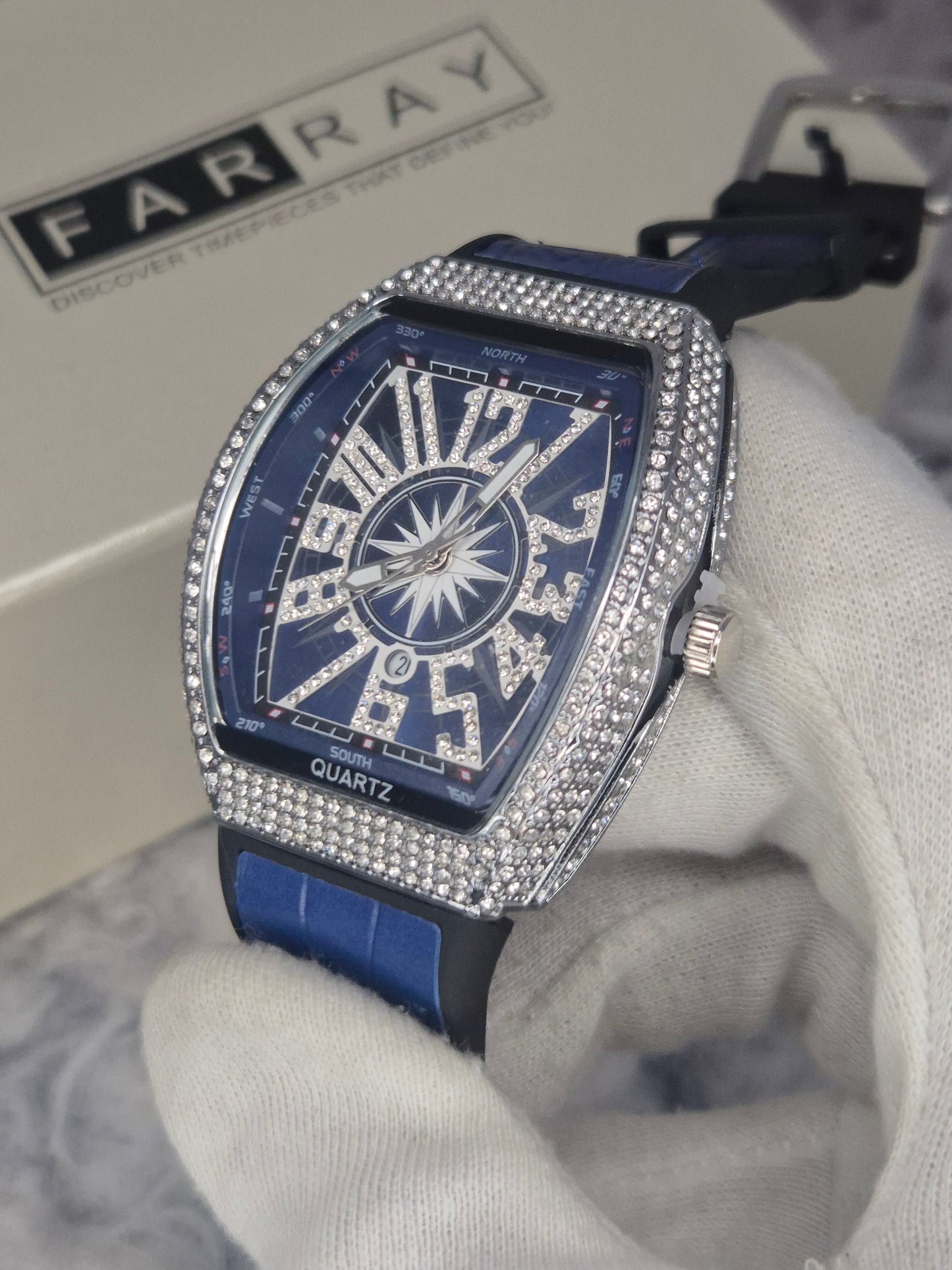 FRANCK MULLER - Iced Vanguard Strap Watch