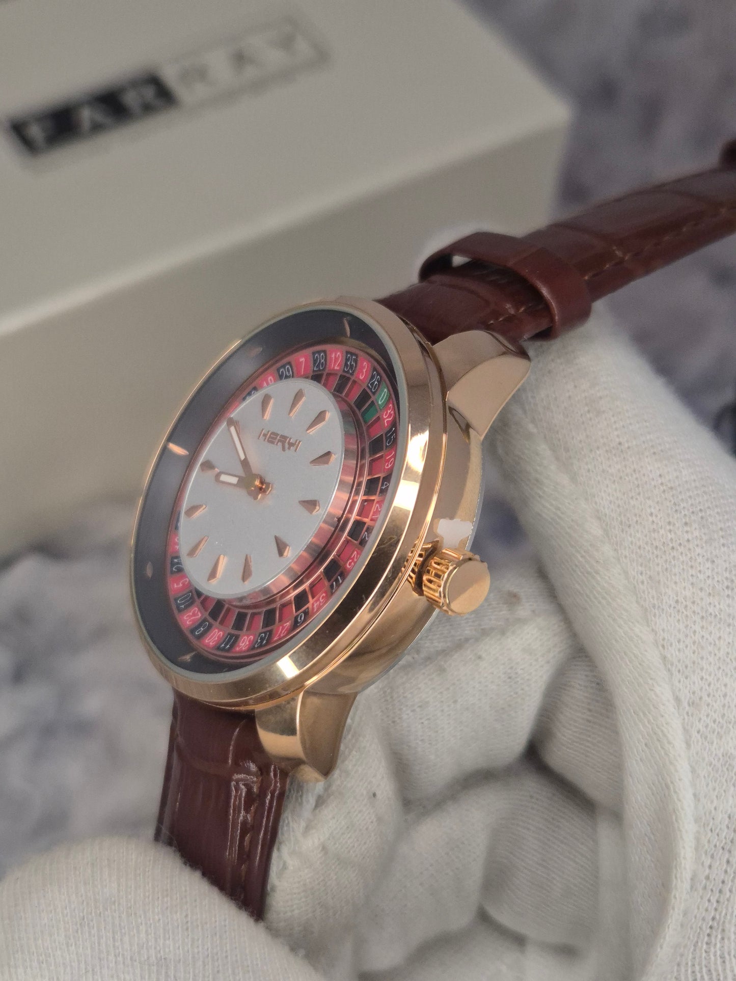 HERYI - Moving Casino Leather Watch