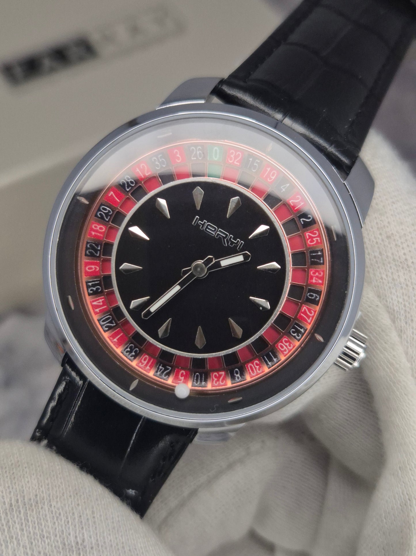 HERYI - Moving Casino Leather Watch