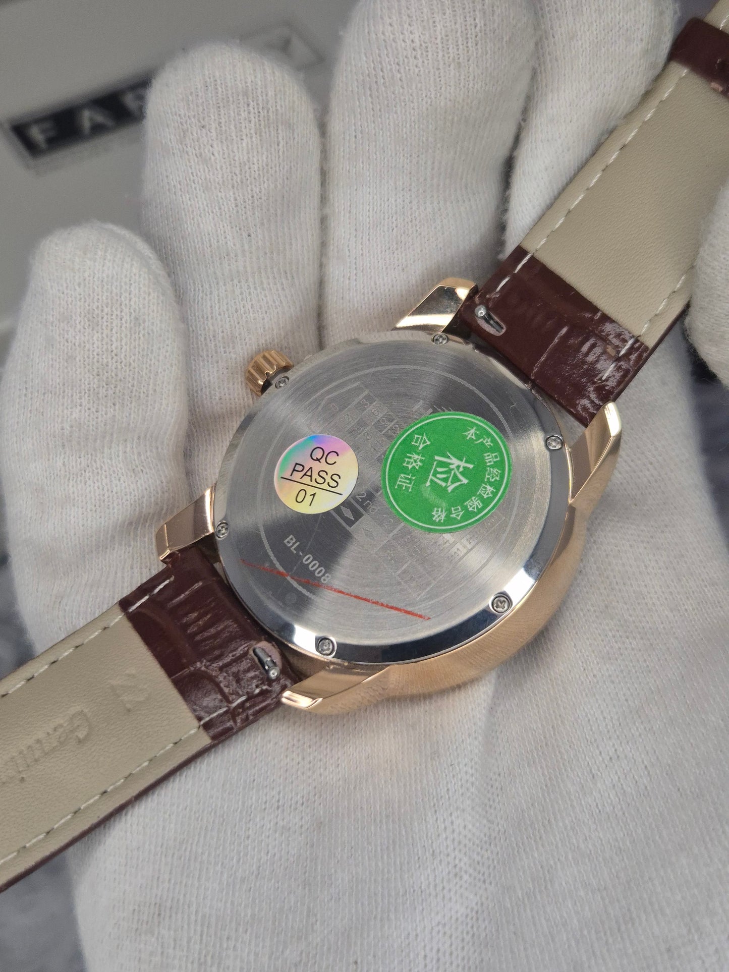 HERYI - Moving Casino Leather Watch