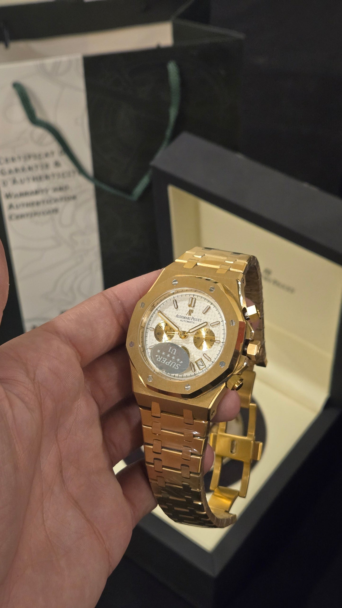AUDEMARS PIGUET - ROYAL OAK CGW