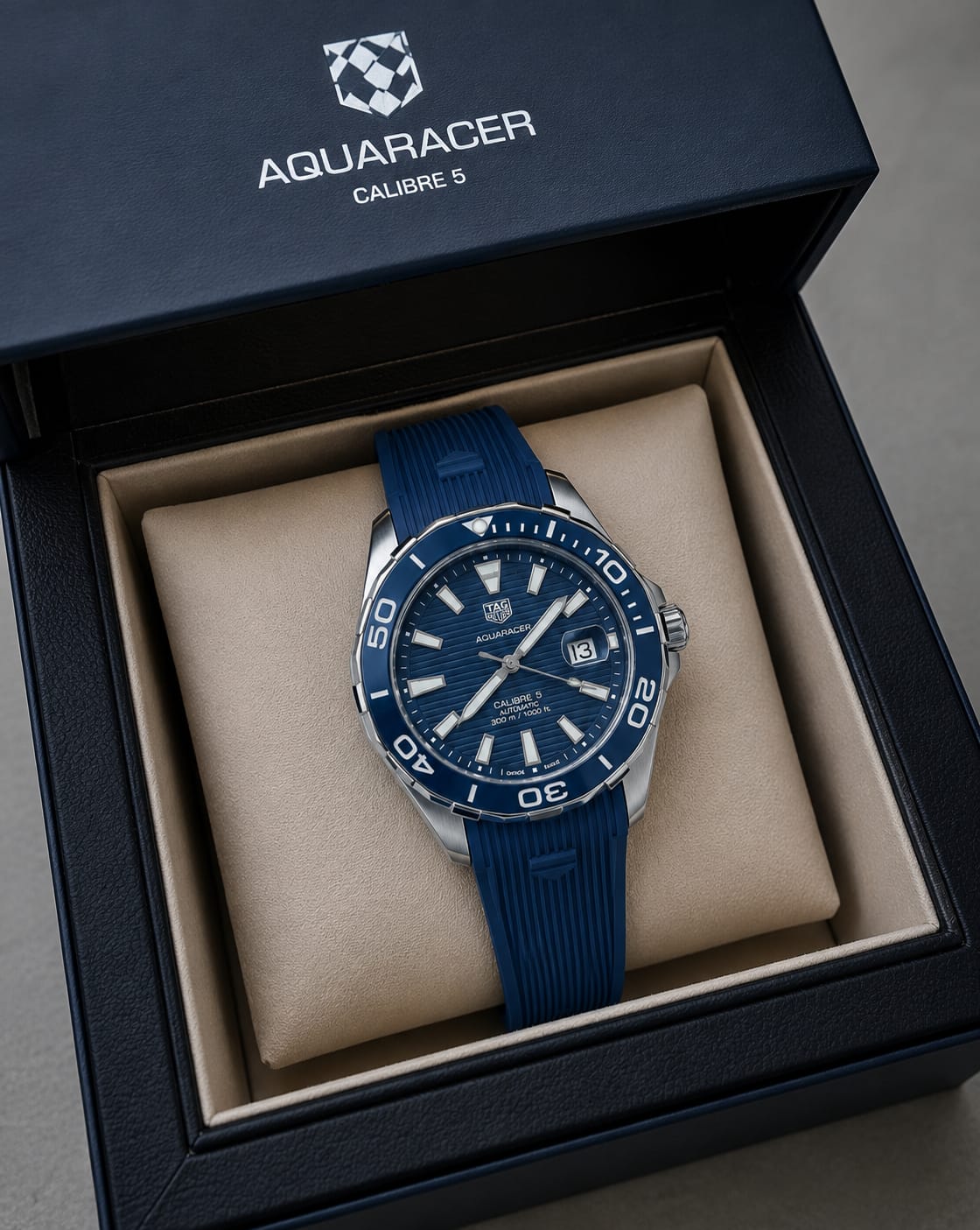 TAG HEUER - AQUA RACER WATCH