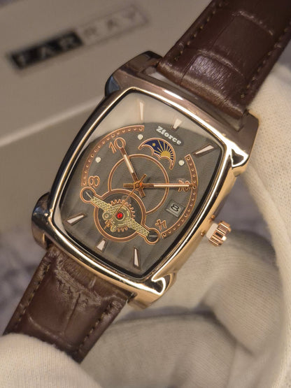 Vintage Tank Leather Strap Watch